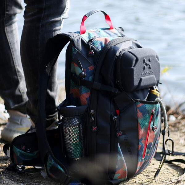 Многофункциональный рюкзак для рыбалки с местом для удочки вместимостью 25 л